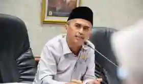 Lampu Merah Ahmad Yani: Solusi atau Polusi Visual?