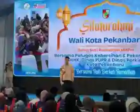 Wali Kota Sebut Kebersihan Pekanbaru Membaik, Petugas Jadi Garda Terdepan