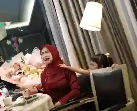 Ria Ricis Gagal Umroh karena Penipuan, Langsung Terngiang Pesan Oki Setiana Dewi 