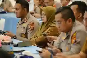 Bupati Siak Afni Z Hadiri Rakor Lintas Sektoral Operasi Ketupat Lancang Kuning 2026 di Polda Riau