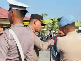 Polres Inhu Gelar Apel Gelar Pasukan Ops Ketupat, Mengusunh Tema Mudik Aman, Keluarga Bahagia