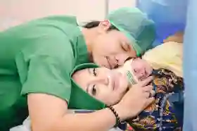 Umrah Jadi Hadiah Anniversary Pernikahan Atta Halilintar ke Aurel Hermansyah