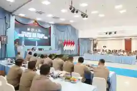 Kapolda Riau Tekankan Pendekatan Humanis, Kunci Bangun Kepercayaan Publik di Era Digital