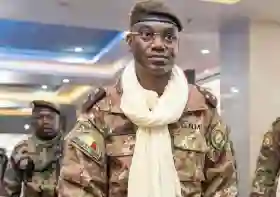 Menhan Mali Tewas dalam Baku Tembak di Tengah Upaya Kudeta