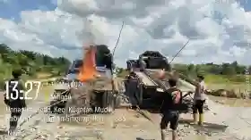 Polsek Kuantan Mudik dan Benai Razia PETI, Sepuluh Rakit Dibakar