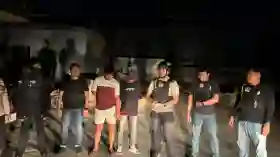 2 Pria Asyik Mengganja Saat Blackout di Pekanbaru, Diamankan Tim RAGA Polda Riau   