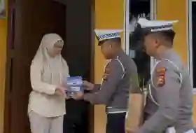  Wujud Pelayanan Prima, Satlantas Polres Inhu Hadirkan SIM Delivery