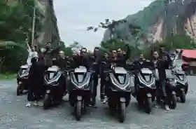  Taklukkan Rute Pekanbaru-Payakumbuh, Jurnalis dan Vlogger Rekam Sensasi Berkendara Bersama Honda AT High