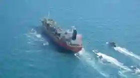 Serangan Militer AS di Selat Hormuz Diklaim Tewaskan 5 Warga Sipil