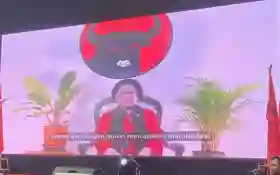 May Day, Megawati: Buruh Bukan Sekadar Faktor Produksi dalam Angka Ekonomi
