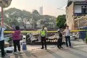 Tanah Longsor Terjang Benhil Jakpus, Satu Rumah Warga Hancur