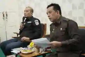 Rapat Khusus BUMD Inhu, Bupati Ade Tekankan Pemulihan Kepercayaan Publik terhadap BPR Indra Arta