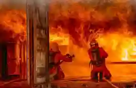 Kebakaran Hebat Landa Johar Baru, Puluhan Rumah Ludes Terbakar