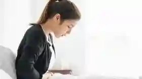 Sering Overthinking Bikin Asam Lambung Naik? Dokter Jelaskan Alasan Pikiran Bisa Perparah GERD  