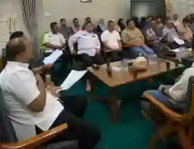  Jaga Stabilitas Harga Sawit, Bupati Inhu Kumpulkan Pemilik PKS