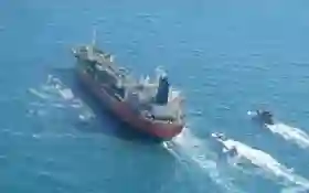 Serangan Israel Tewaskan 28 Orang di Lebanon, Iran Kembali Tutup Selat Hormuz