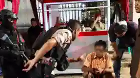 Lagi Patroli, Brimob Tangkap Tiga Pria Sedang Konsumsi Sabu