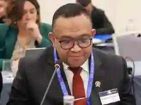 Masih Berlaku Sejak Era Kolonial, Wamenaker Minta Ordonansi UAP 1930 Segera Direvisi