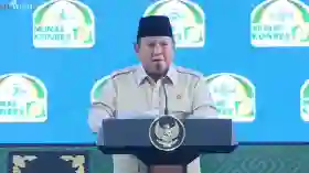 Prabowo Ungkap Anomali Ekonomi RI: Negara Tambah Kaya, tapi Rakyat Miskin Meningkat