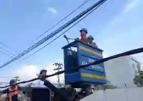 Walikota Pekanbaru Pimpin Pemotongan Kabel FO Tak Berizin di Ronggowarsito