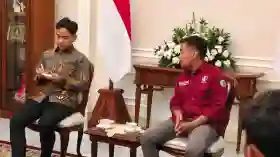 Gibran Catat Aspirasi Demonstran: Saya Sadar Kekurangannya Banyak