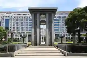 5 Fakta BI Tiba-Tiba Naikkan Suku Bunga Jadi 5,5 Persen demi Rupiah