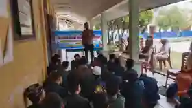 Polsek Tanah Putih Berikan Penyuluhan Bahaya Narkoba kepada Pelajar SMPN 6