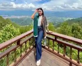 AI di Ruang Kelas: Guru Terbantu atau Tersaingi?