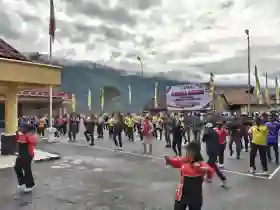 Senam Jumat Sehat Gabungan TNI, Polri dan Pemda Kabupaten Puncak Jaya