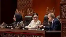 Puan Pimpin Paripurna DPR, Bahas LHP LKPP 2025 Hingga Persetujuan Naturalisasi 2 Pesepakbola