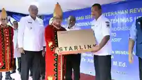 Pemerintah Perluas Akses Internet Pendidikan dengan Starlink di Nias Utara: Solusi Daerah 3T