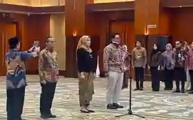 Lantik Tiga Dirjen Baru Purbaya Tekankan Kerja Cepat dan Bersih
