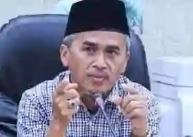 PertaMina BetadiHina: Ketika Negeri 'Di Atas dan Di Bawah Minyak' Dipaksa Antre Harkat dan Martabat