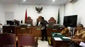 Jaksa Kantongi 4 Alat Bukti Jerat Lodewyk Pusung di Korupsi Tata Kelola MBG  