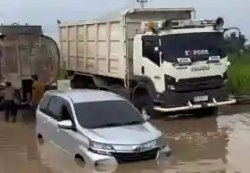  Bocah SD Tewas Terkurung dalam Mobil Terjebak Jalan Rusak di Sontang, Rohul