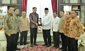  Temui Gubernur Mahyeldi, PTPN IV PalmCo Selaraskan Operasional Perusahaan dengan Pembangunan Daerah