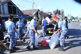 Lanud Sultan Hasanuddin Bersama Satuan TNI AU Makassar Gelar Karya Bakti di Pasar Mandai Sambut Hari Bakti ke-79 TNI Angkatan Udara