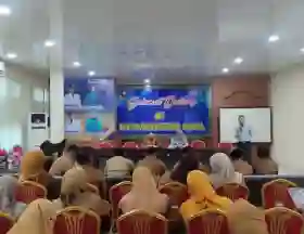Camat Sail Ajak ASN Gunakan Produk BRK Syariah, Langsung Buka Tabungan Haji Bersama Keluarga