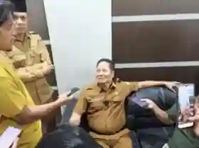 Suhardiman Amby Ditahan KPK, Plt Bupati Kuansing Isyaratkan Bantuan Hukum