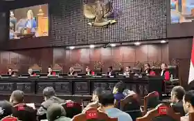 Putusan MK Terbit, Anggaran Makan Bergizi Wajib Pisah dari Dana Pendidikan
