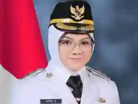 Bupati Afni Cari Terobosan, 9 Perusahaan Siap Bantu Material Perbaikan Jalan KITB&ndash;Sungai Rawa