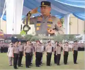 Ribuan Personel Polda Riau Naik Pangkat, Kapolda Ingatkan Tanggung Jawab Pengabdian