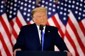 Trump Tuduh China Akses Ilegal Data Pemilih AS