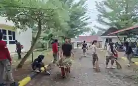 Satpol PPPKP Kuansing Canangkan Gerakan Indonesia ASRI di Rumah Susun Teluk Kuantan