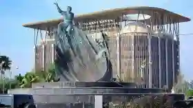 Tiga Desain Ikon Baru Bundaran Kantor Gubernur Riau Segera Diputuskan