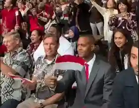 Turut Rayakan HUT Kemerdekaan, Patrick Kluivert: Dirgahayu RI