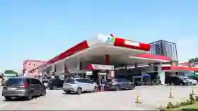 Beban Transportasi Berkurang, Pertamax Resmi Turun Jadi Rp15.950 per Liter Hari Ini