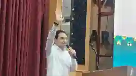 Kujungi Pekanbaru, Wamenkes Sebut Kesehatan Masyarakat Tak Bisa Hanya Mengandalkan Rumah Sakit   