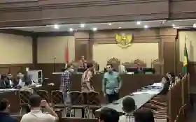 Sidang Eks Ketua Ombudsman, Saksi Ungkap Aliran Dana Rp 1 Miliar