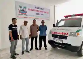  Ambulans untuk IKRAB Duri, Bukti Komitmen CSR BRK Syariah bagi Kesehatan dan Ekonomi Masyarakat